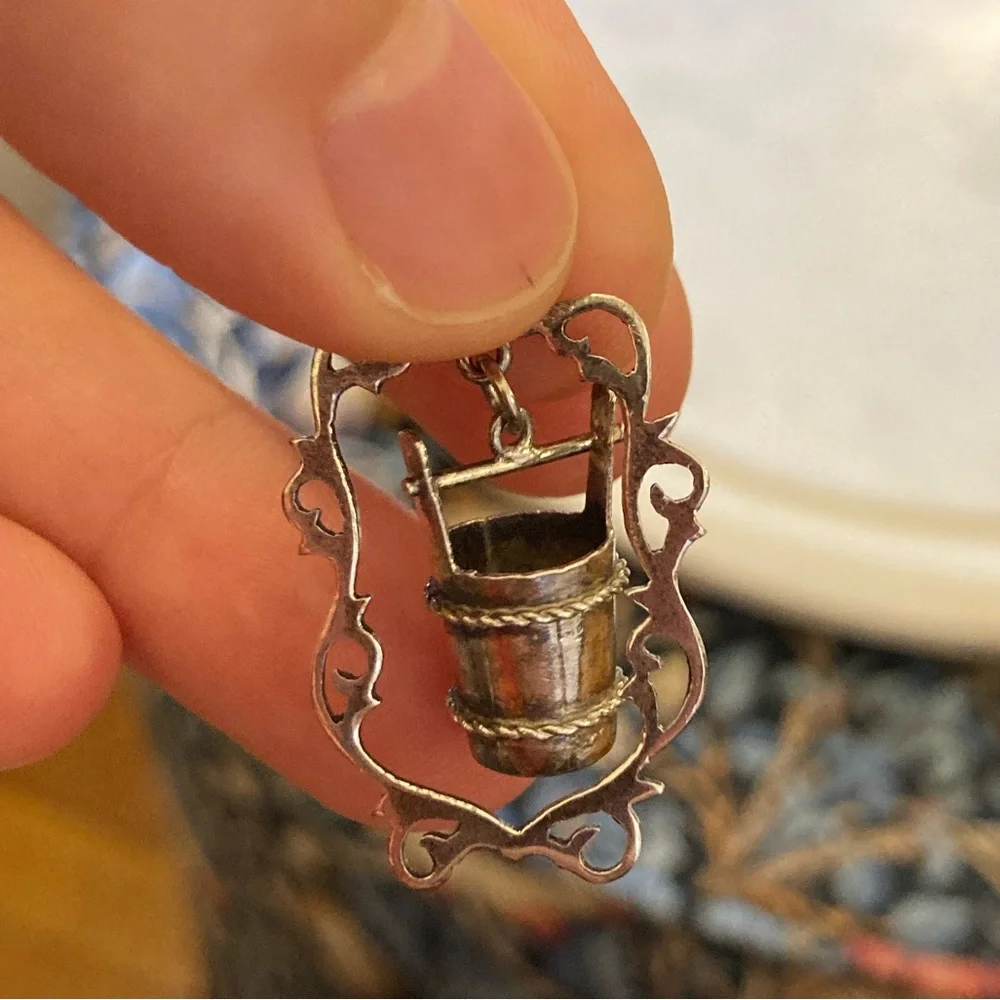 Antique Sterling Wishing Well Swinging Bucket Charm - Picture 4 of 11